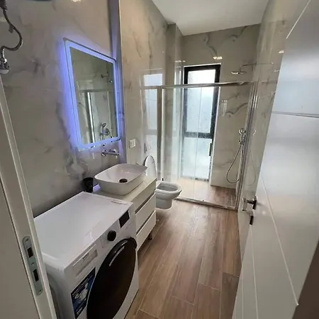 Luxury Rent 4 Appartamento Tirana